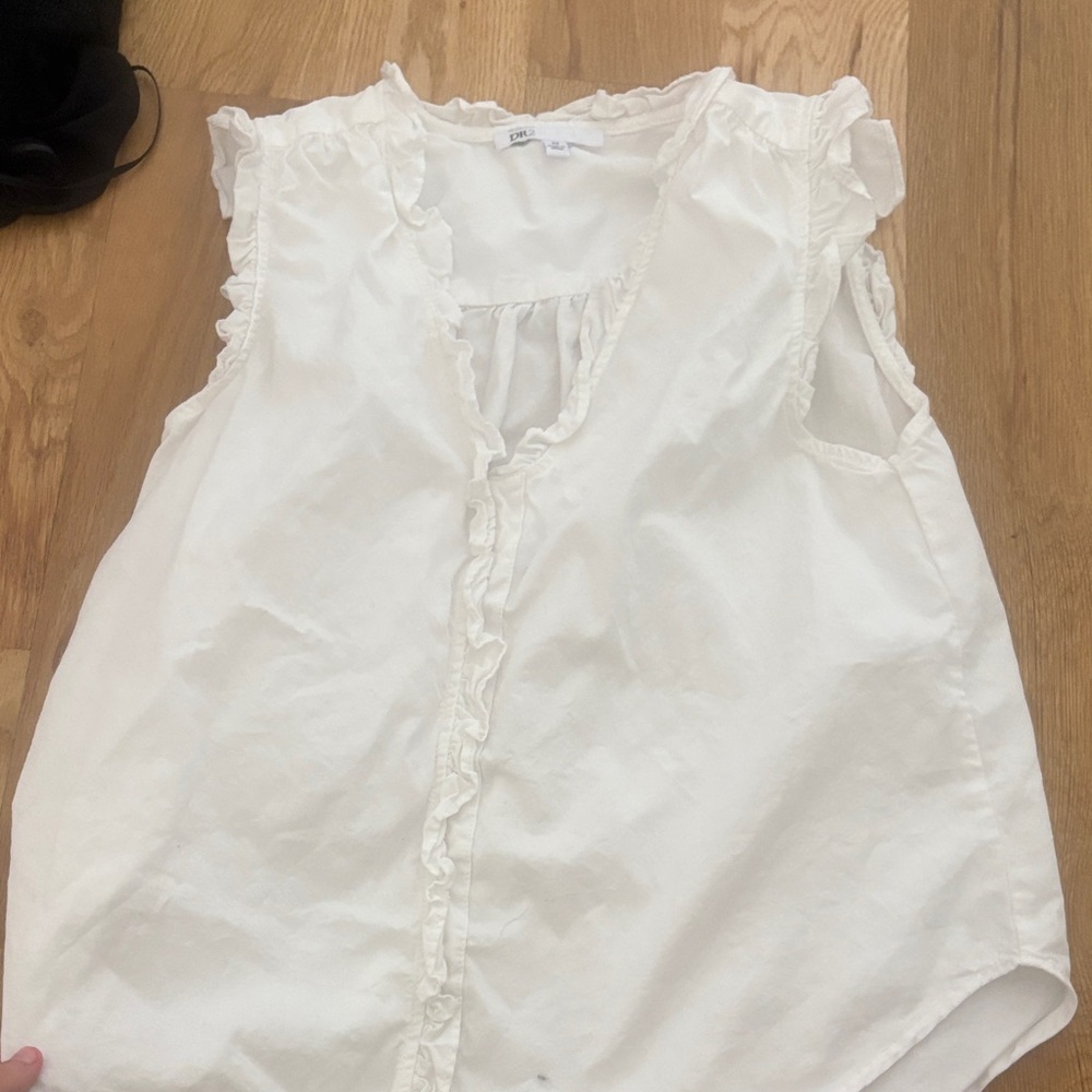 DR2 Cream Ruffled Blouse